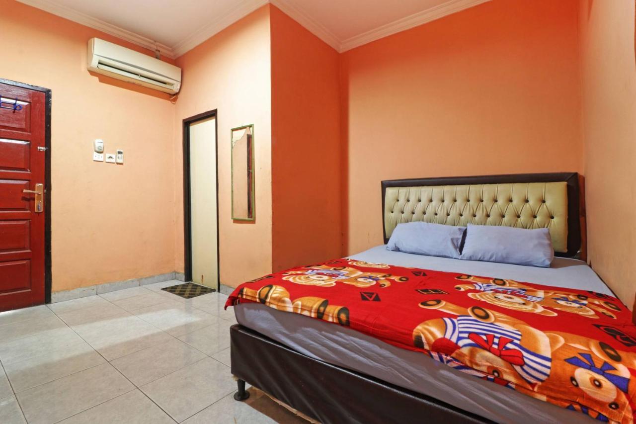Wisma Cempaka 2 Syariah Ξενοδοχείο Parit  Εξωτερικό φωτογραφία