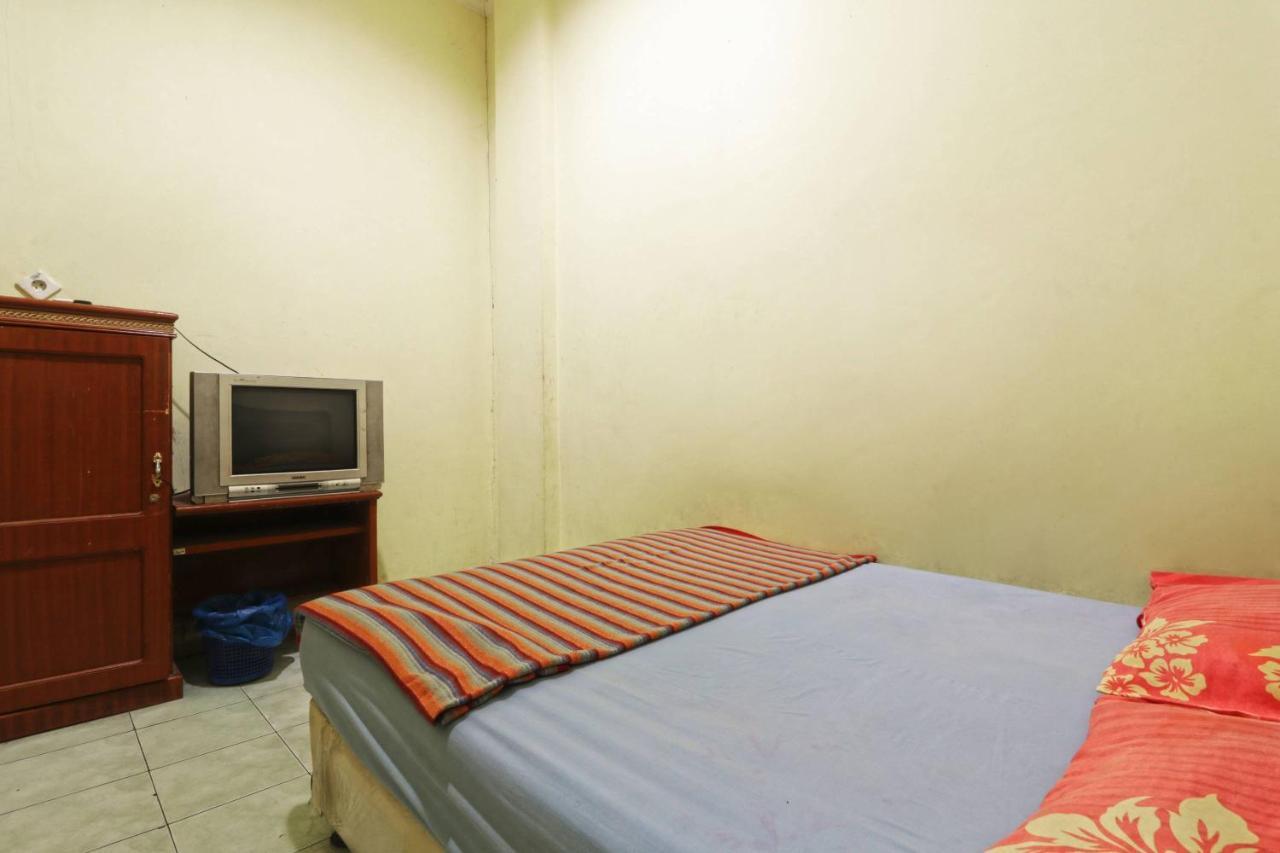 Wisma Cempaka 2 Syariah Ξενοδοχείο Parit  Εξωτερικό φωτογραφία